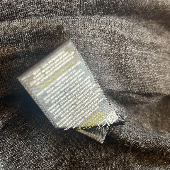 Kuhl Born in the Mountains men’s LS. More towards fitted. NWOT - Picture 8 of 8